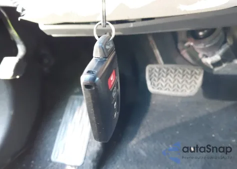 2019 Toyota Highlander Xle z USA, uszkodzony, nr VIN 5TDKZRFH6KS341872